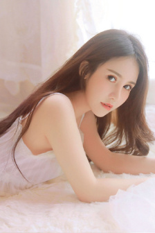 亚当 莱文